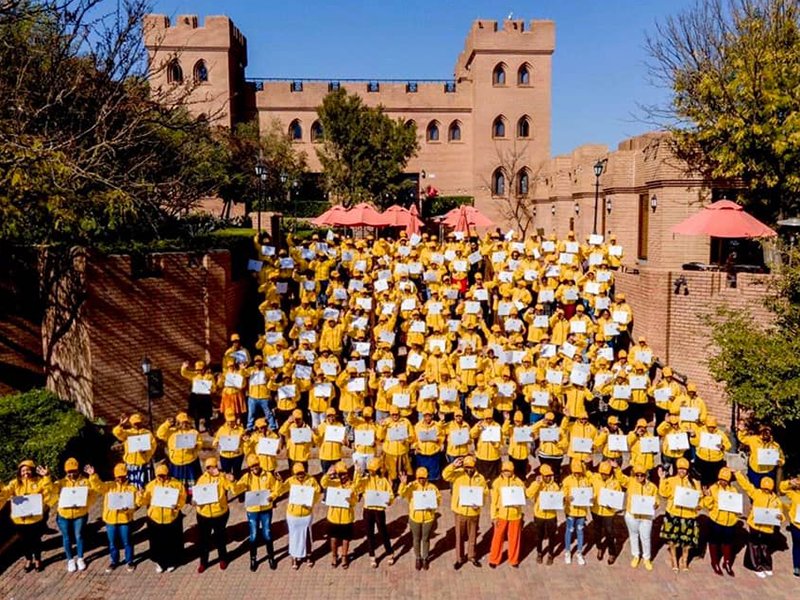 Emfuleni councillors completed the Scientology Tools for Life training and were awarded certificates and the bright yellow jackets and cap of the Volunteer Minister.